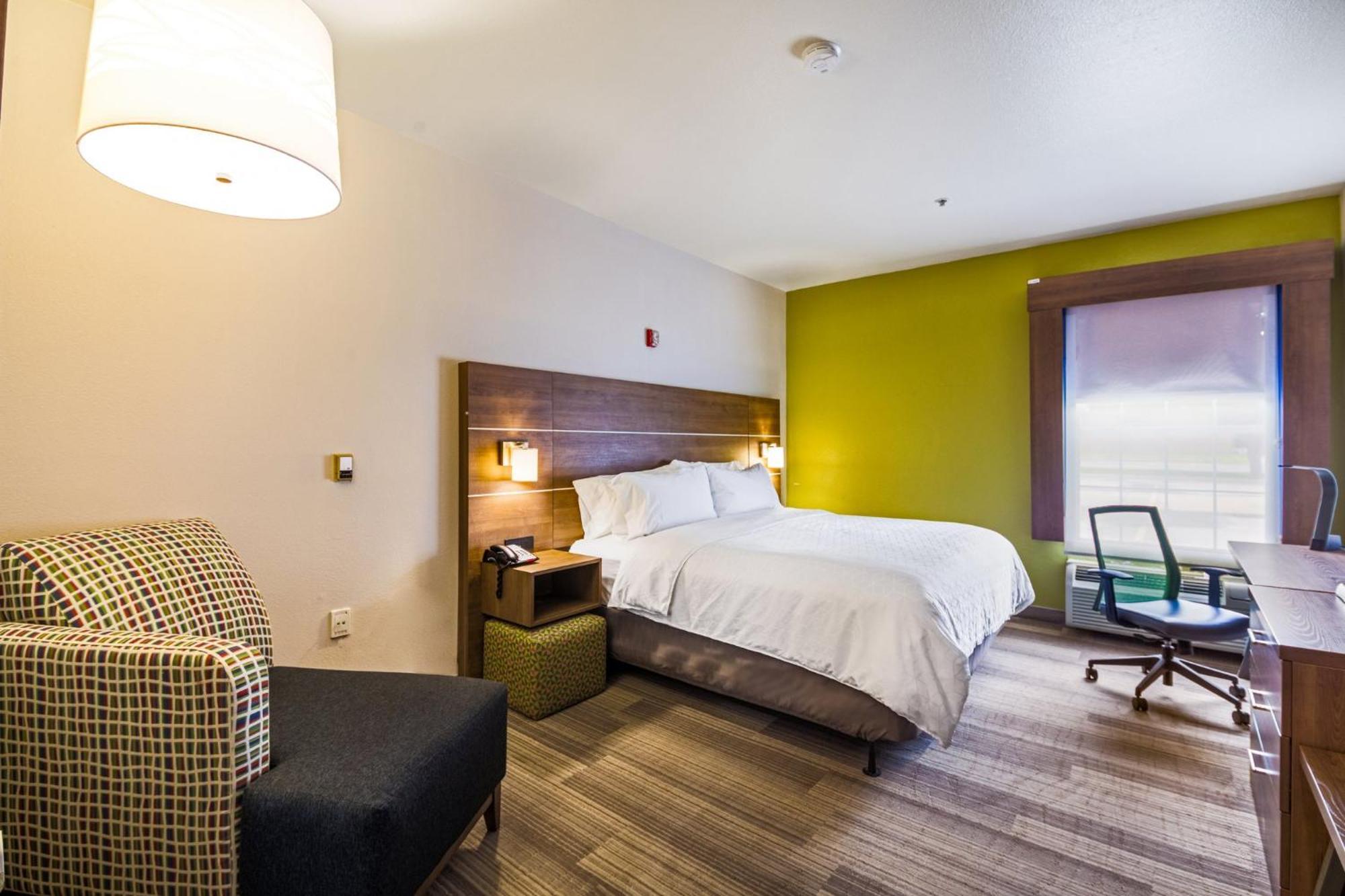 Holiday Inn Express Hotel & Suites Columbus By Ihg Exteriör bild