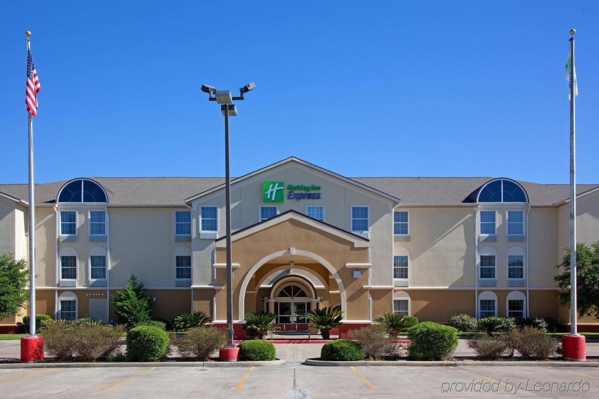 Holiday Inn Express Hotel & Suites Columbus By Ihg Exteriör bild