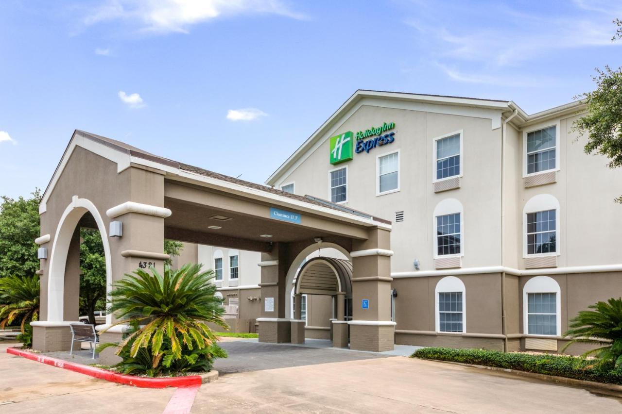 Holiday Inn Express Hotel & Suites Columbus By Ihg Exteriör bild